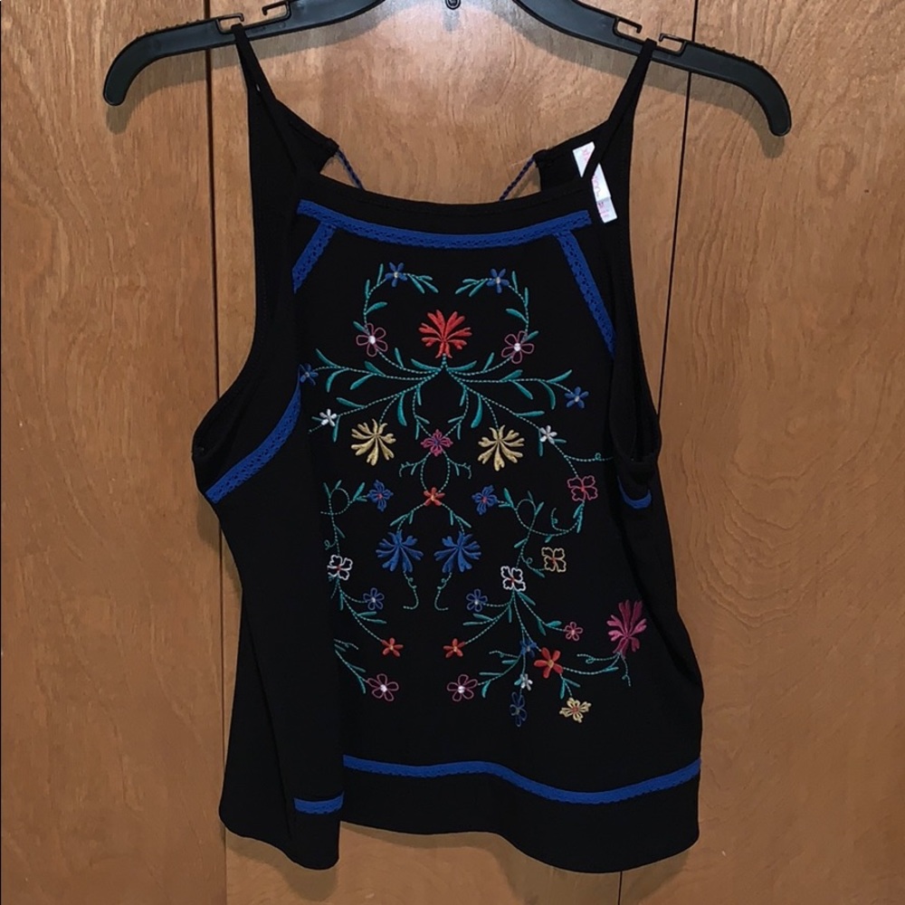 Black Embroidery Tank Top
